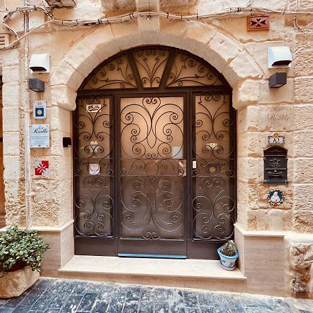 발레타 10 La Ruelle 아파트 외부 사진